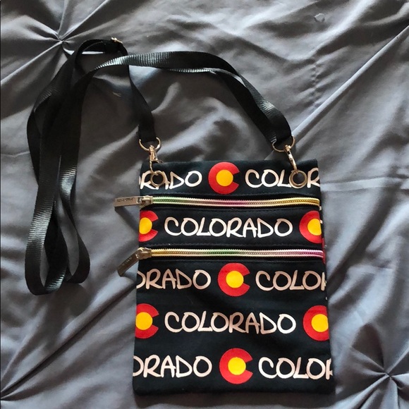 Robin Ruth Colorado Crossbody - Picture 1 of 2